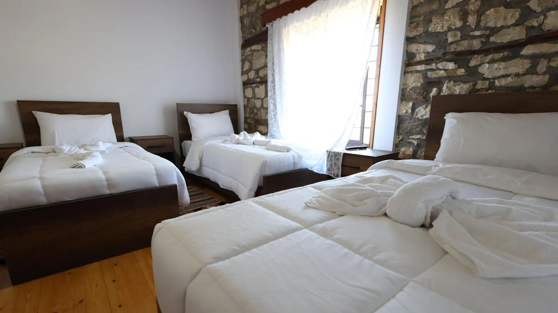 Guest house Villa Shpiragu Village Experience Berat