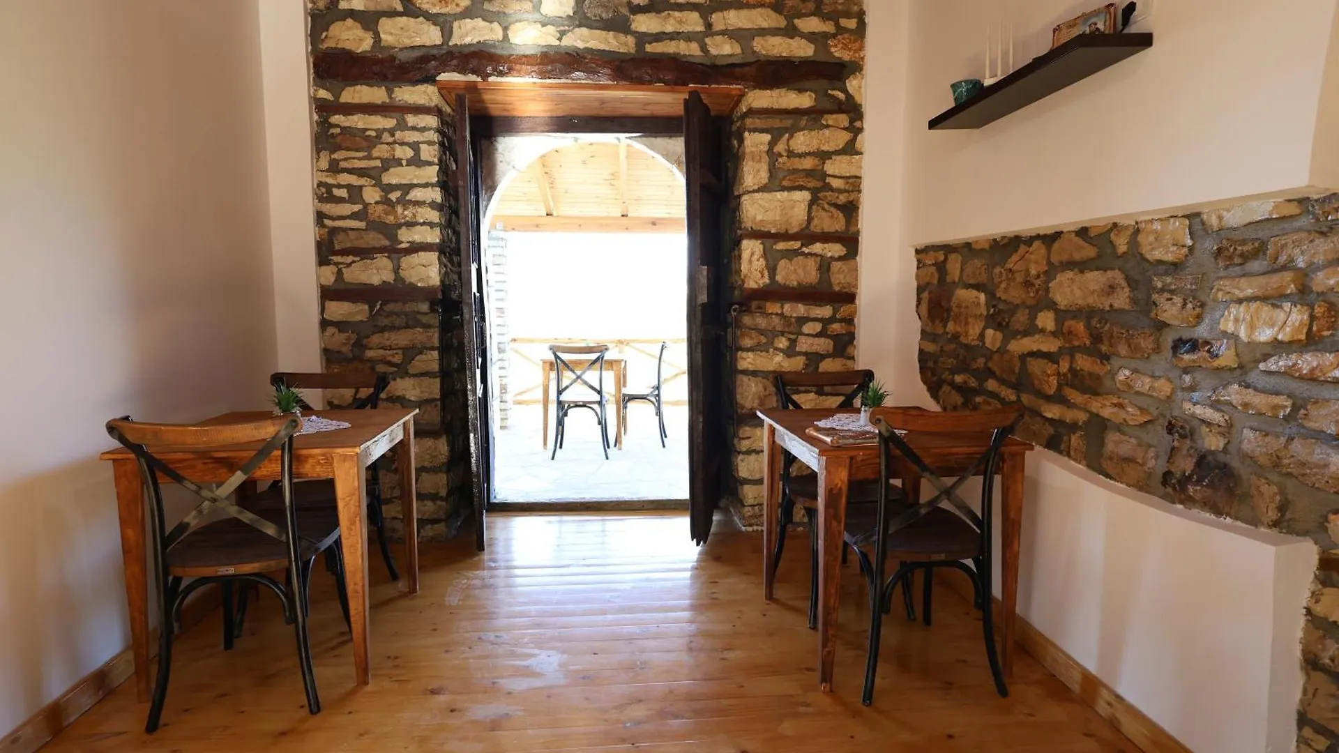 Villa Shpiragu Village Experience Berat 0*,