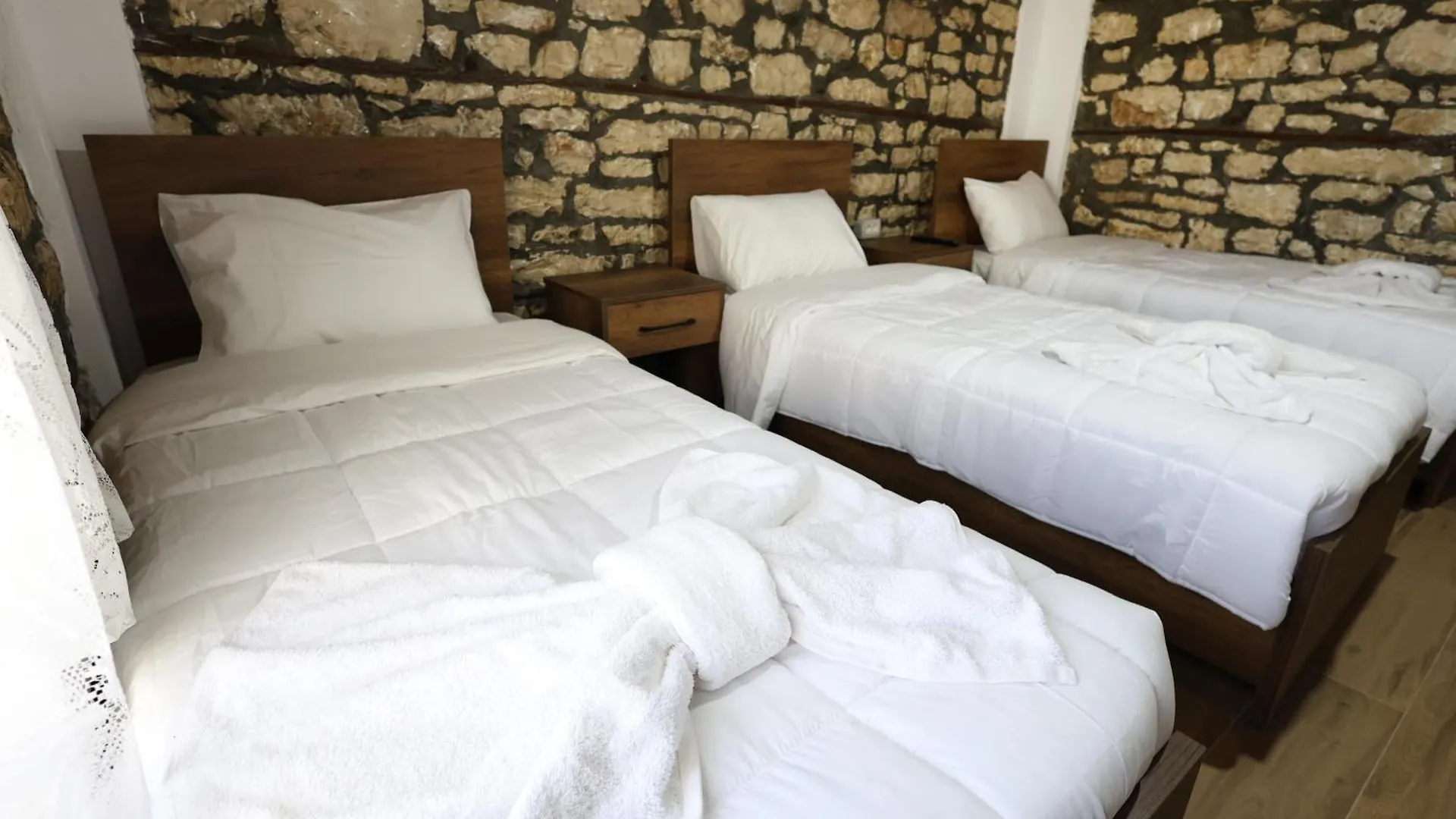 Villa Shpiragu Village Experience Berat Guest house