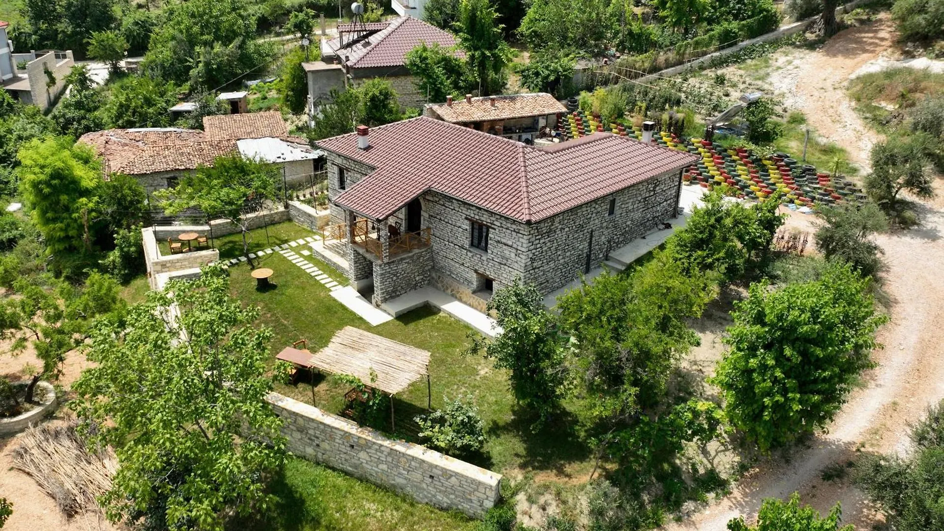 Guest house Villa Shpiragu Village Experience Berat Albania