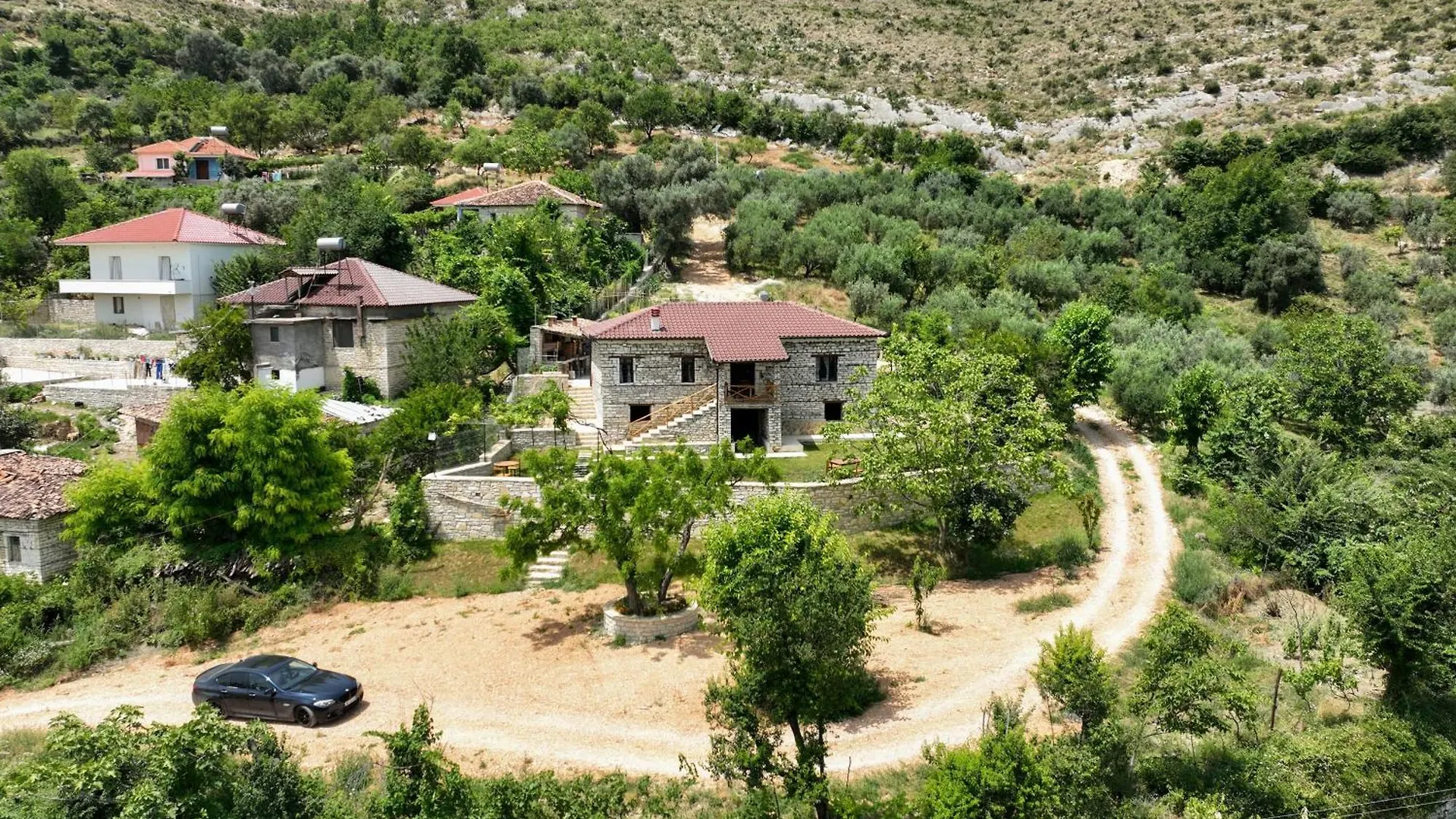 Villa Shpiragu Village Experience Berat 0*,  Albania